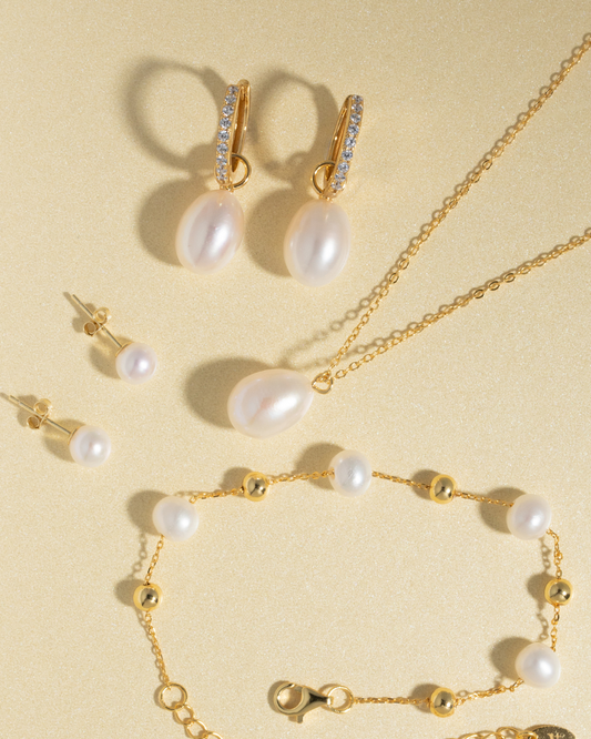 Pearl Everyday Jewellery Set in 18k Gold Vermeil - SJR London Timepiece