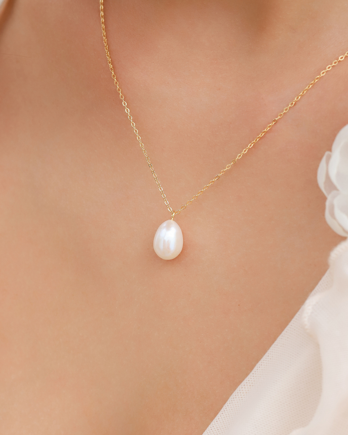 Pearl & Moissanite Bridal Jewellery Set in 18k Gold Vermeil - SJR London Timepiece