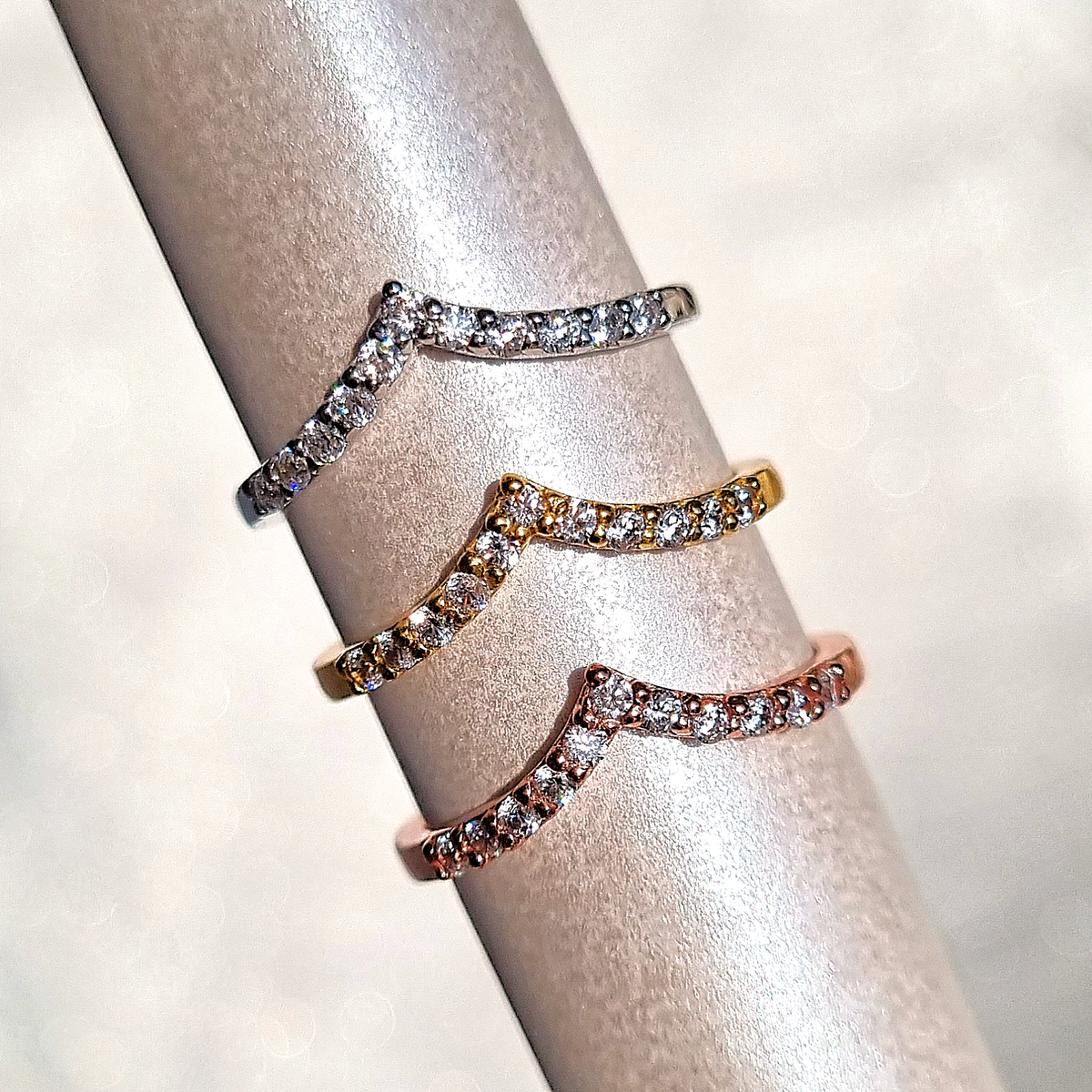 Wishbone Curved Eternity Ring in 18k Gold Vermeil - SJR London Timepiece