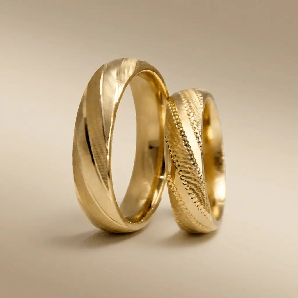 5mm Gold Wedding Band – Decorative Line – 9ct/14ct/18ct Gold