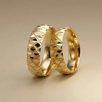 6mm Gold Wedding Band – Faceted Texture Aurora Facet – 9ct/14ct/18ct Gold Majestic Jewellery