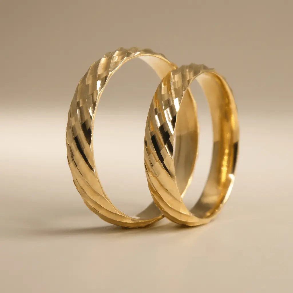 4mm Gold Wedding Band – Faceted Cross Cut – 9ct/14ct/18ct Gold Majestic Jewellery