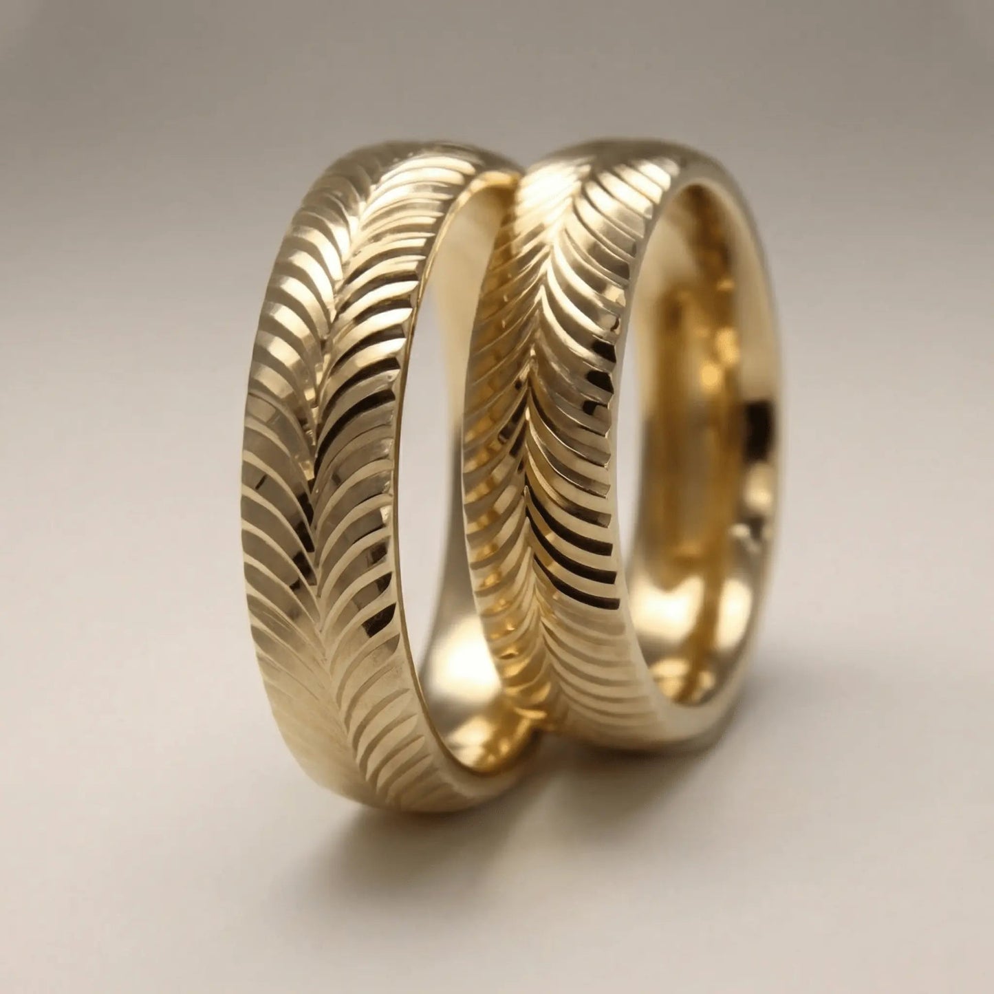 5mm Gold Wedding Band – Spiral Wave – 9ct/14ct/18ct Gold Majestic Jewellery