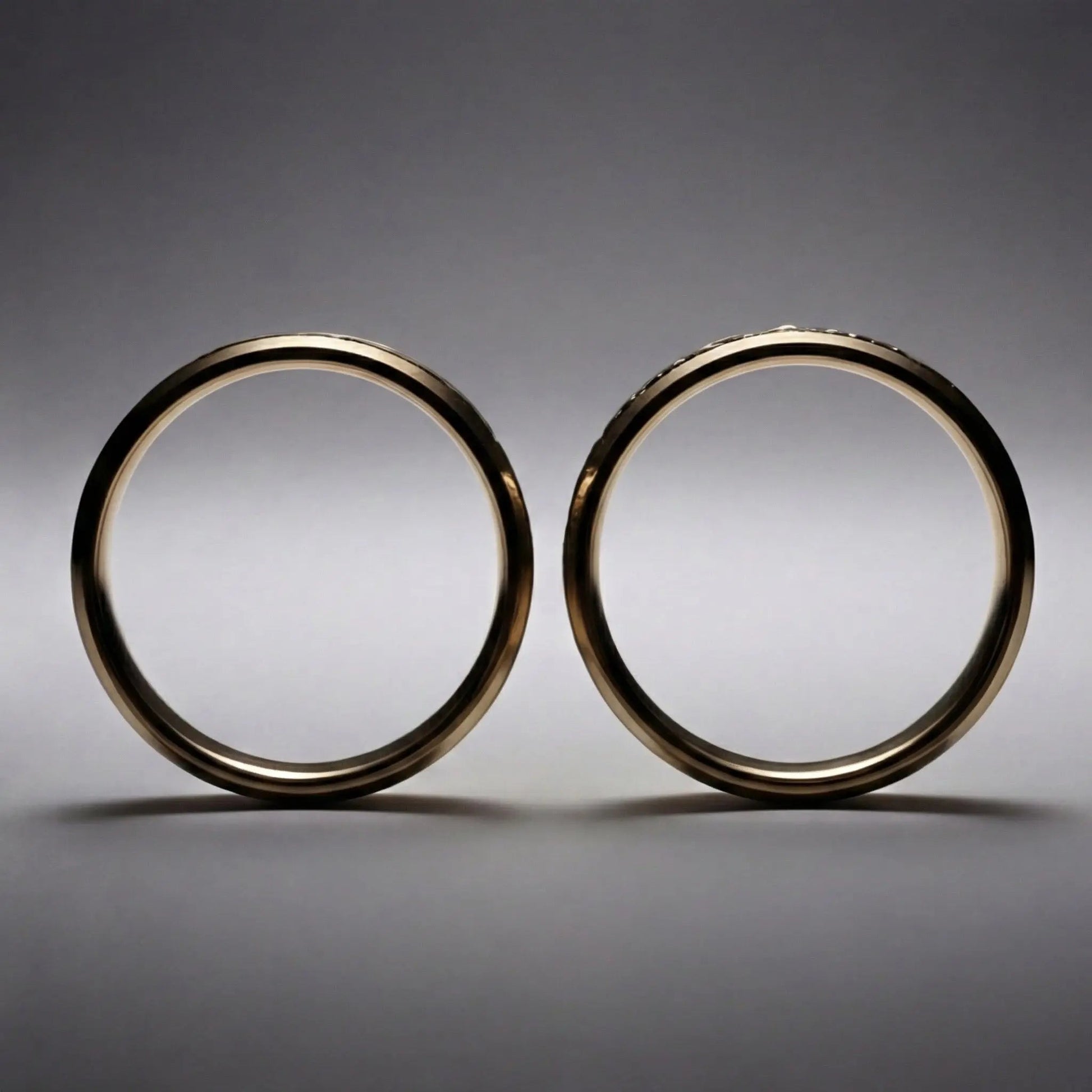 A 5mm gold wedding band with a star cut design in two-tone 9ct, 14ct, and 18ct gold by Majestic Jewellery