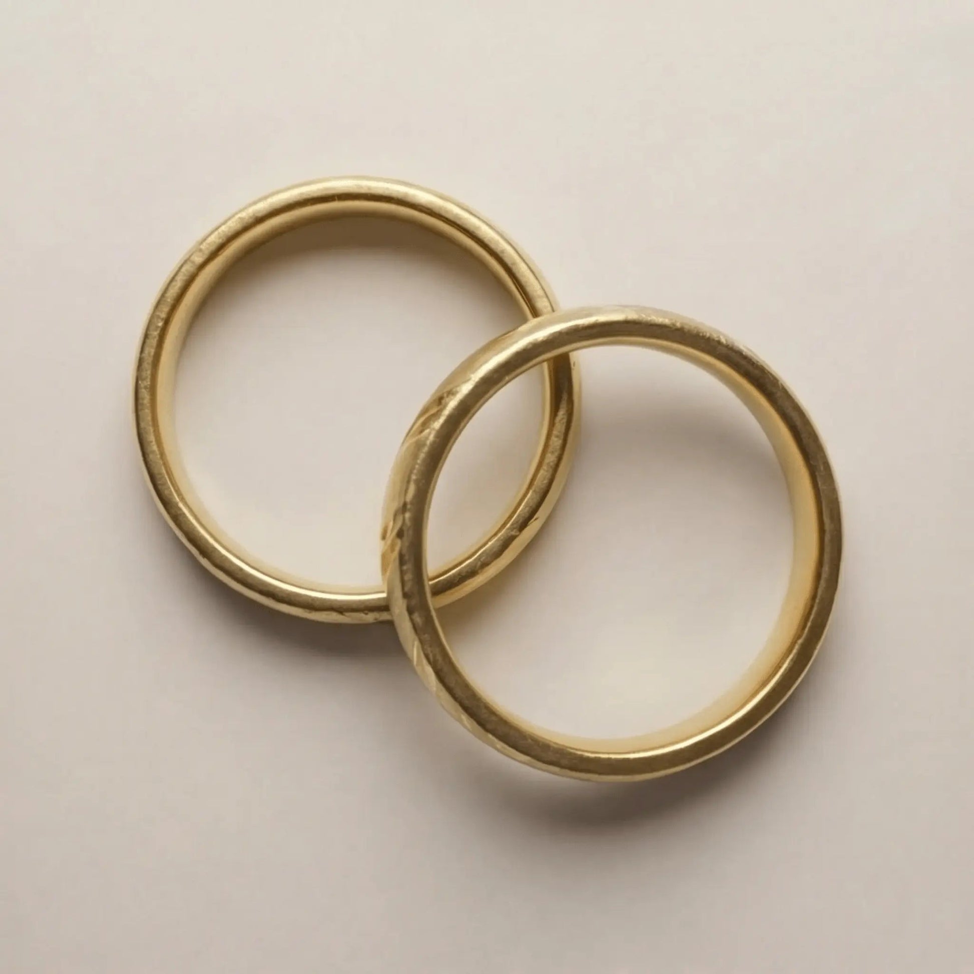 5mm Gold Wedding Band – Wave Faceted – 9ct/14ct/18ct Gold