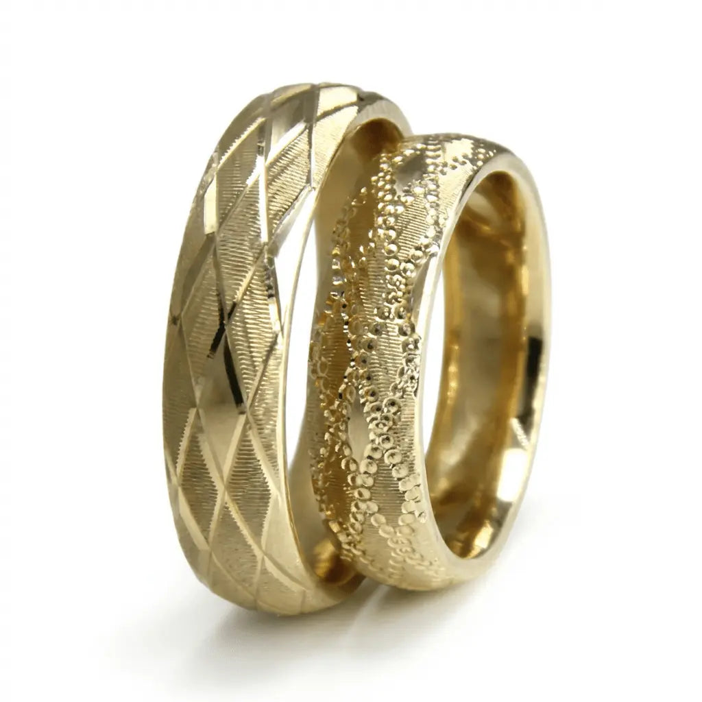 5mm Gold Wedding Band – Faceted Sandblast Wave – 9ct/14ct/18ct Gold Majestic Jewellery