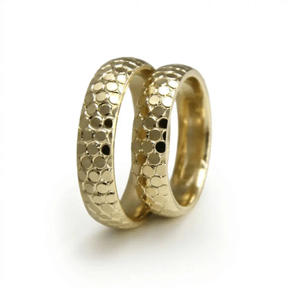 5mm Gold Wedding Band – Honeycomb Faceted – 9ct/14ct/18ct Gold Majestic Jewellery