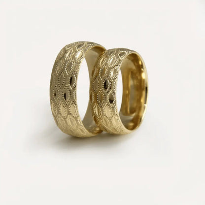 7mm Gold Wedding Band – Honeycomb Texture – 9ct/14ct/18ct Gold Majestic Jewellery