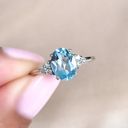 Sky Blue Topaz Ring in Sterling Silver - SJR London Timepiece