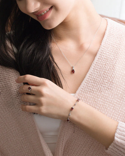 Garnet Bracelet in Sterling Silver - SJR London Timepiece
