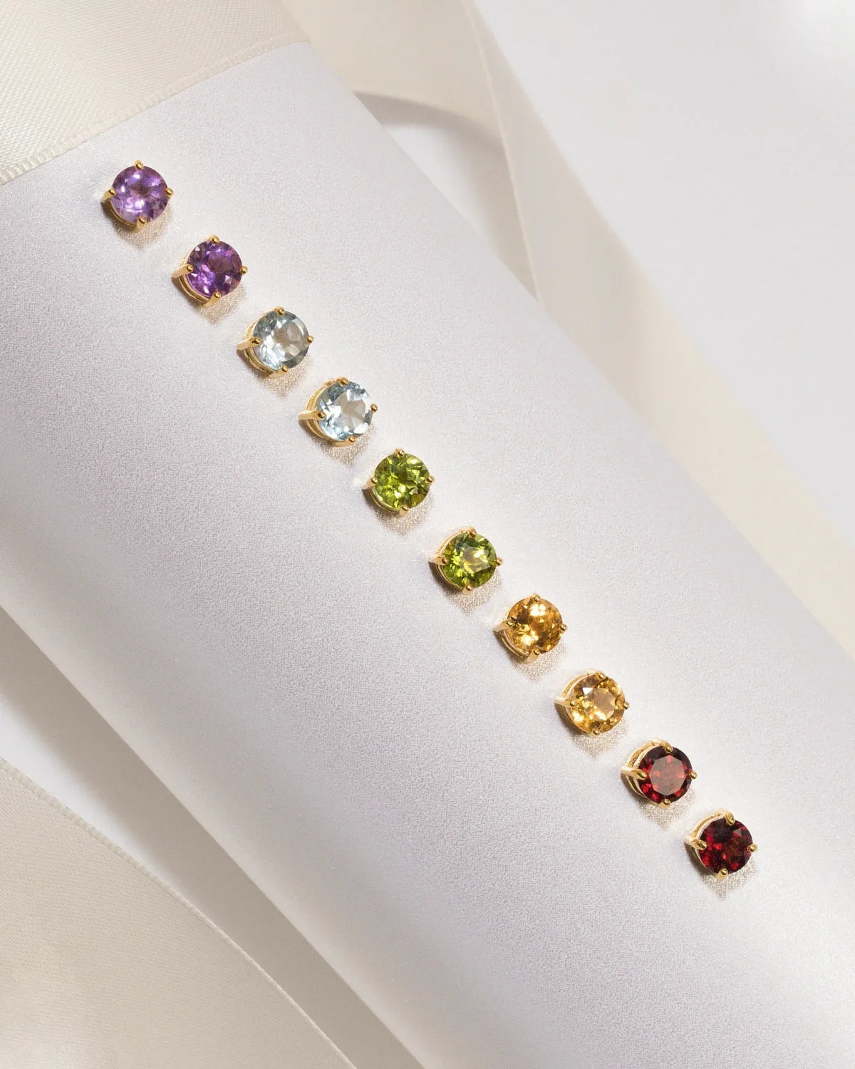 Peridot Round Stud Earrings 6 mm in 18k Gold Vermeil - SJR London Timepiece