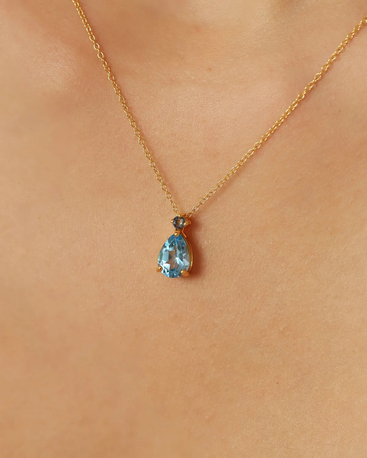 Blue Sapphire & Blue Topaz Pear Cut Pendant Necklace in 18k Gold Vermeil - SJR London Timepiece
