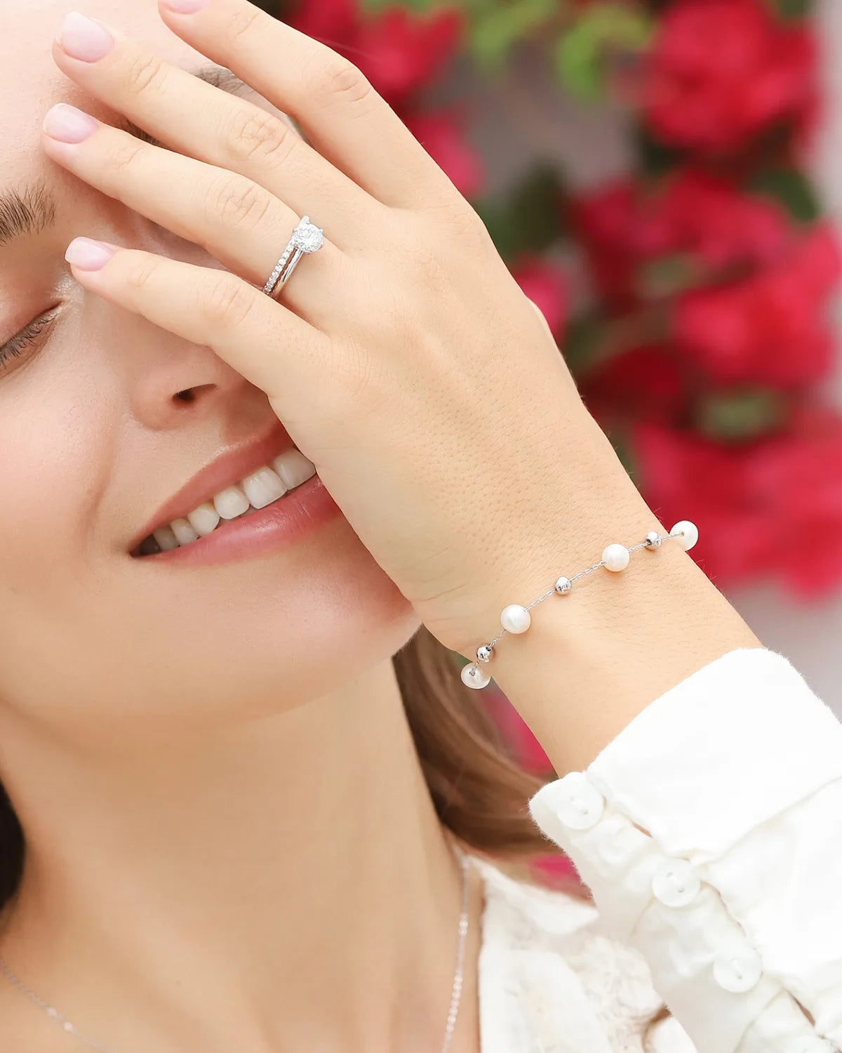 Freshwater Pearl Bracelet in Sterling Silver - SJR London Timepiece