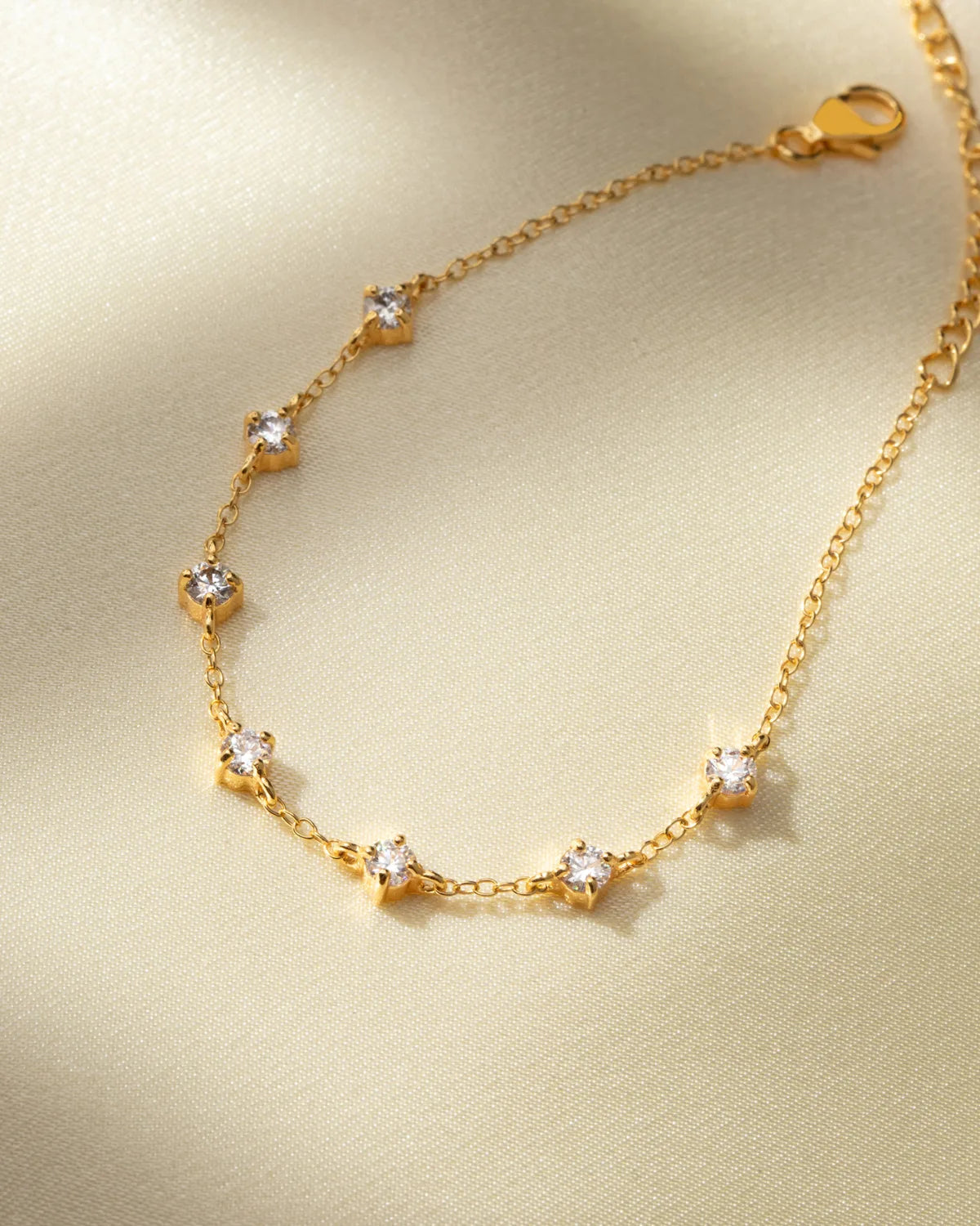 Moissanite Bracelet in 18k Gold Vermeil - SJR London Timepiece