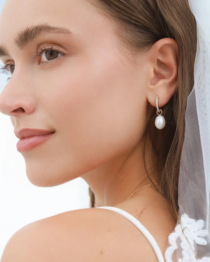 Pearl & Moissanite Bridal Jewellery Set in 18k Gold Vermeil - SJR London Timepiece